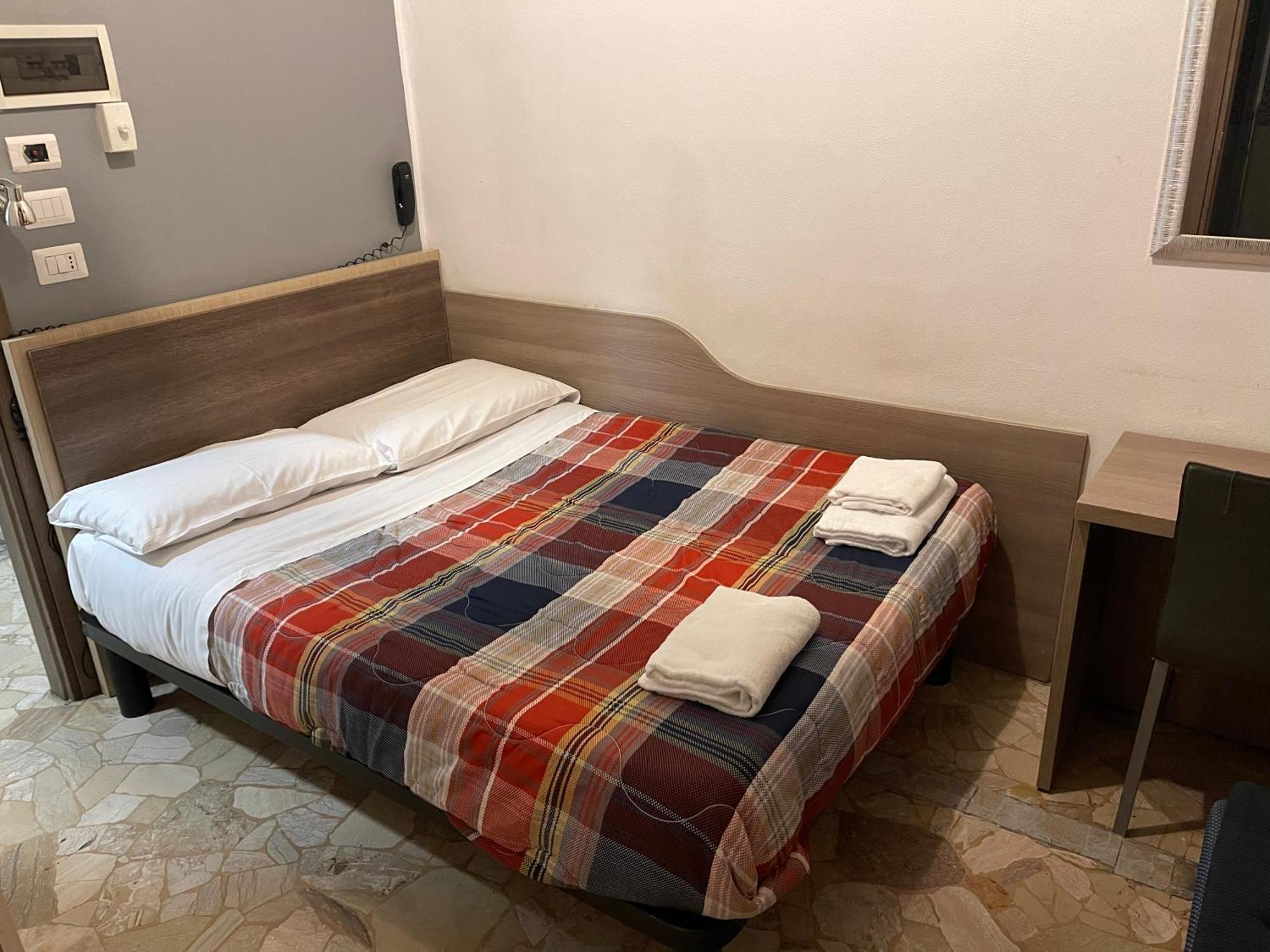 Hotel Bissi 밀라노 외부 사진